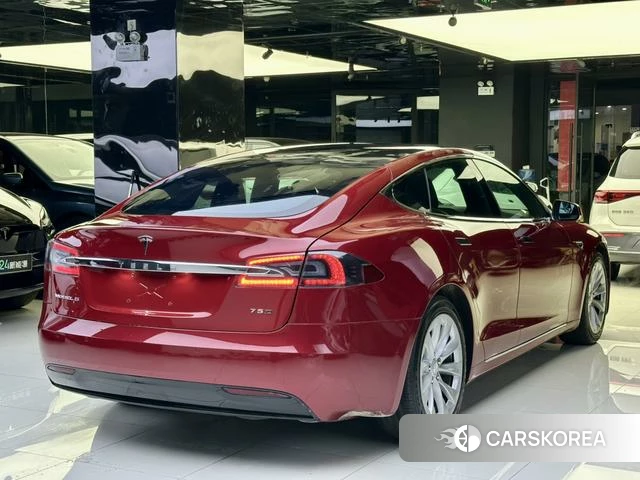 Tesla Model S id 4213026 из Китая 11