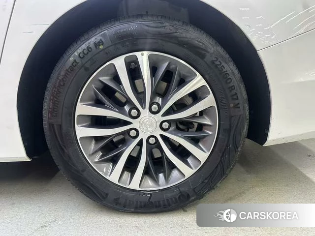 Nissan Loulan id 4208371 из Китая 22