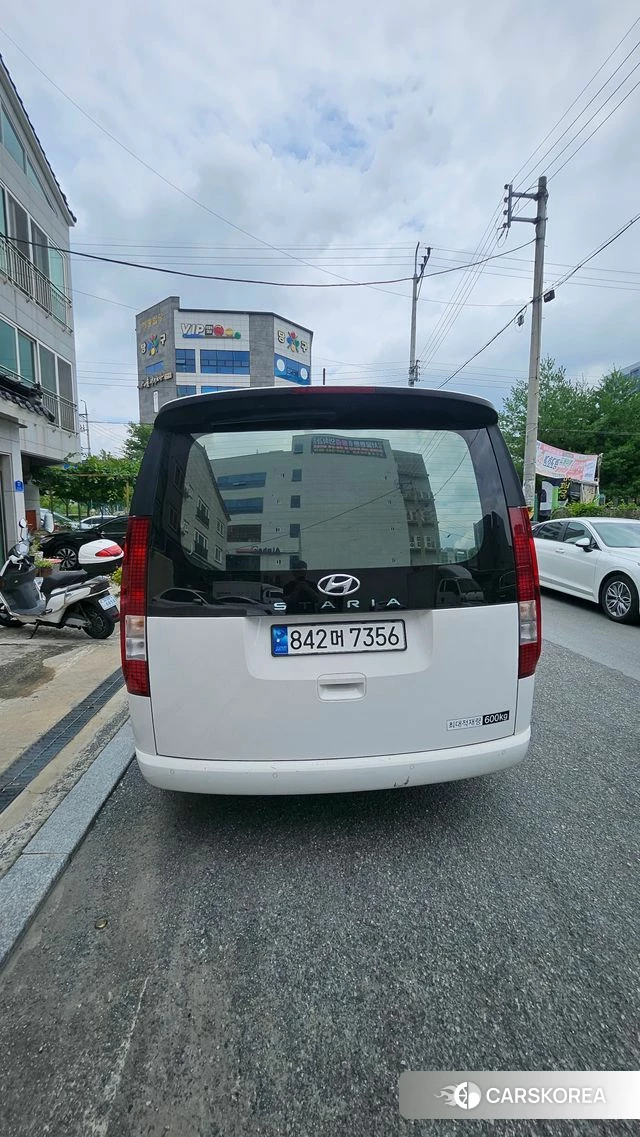 Hyundai Staria 2023 Белый из Кореи, фото 6