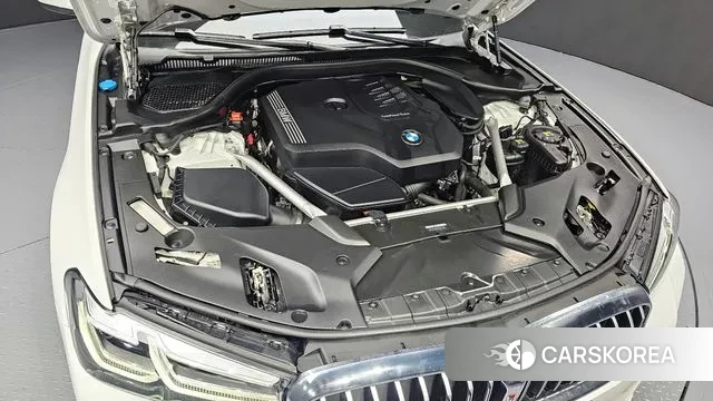 BMW 5 Series (G30) id 3498023 из Кореи 16