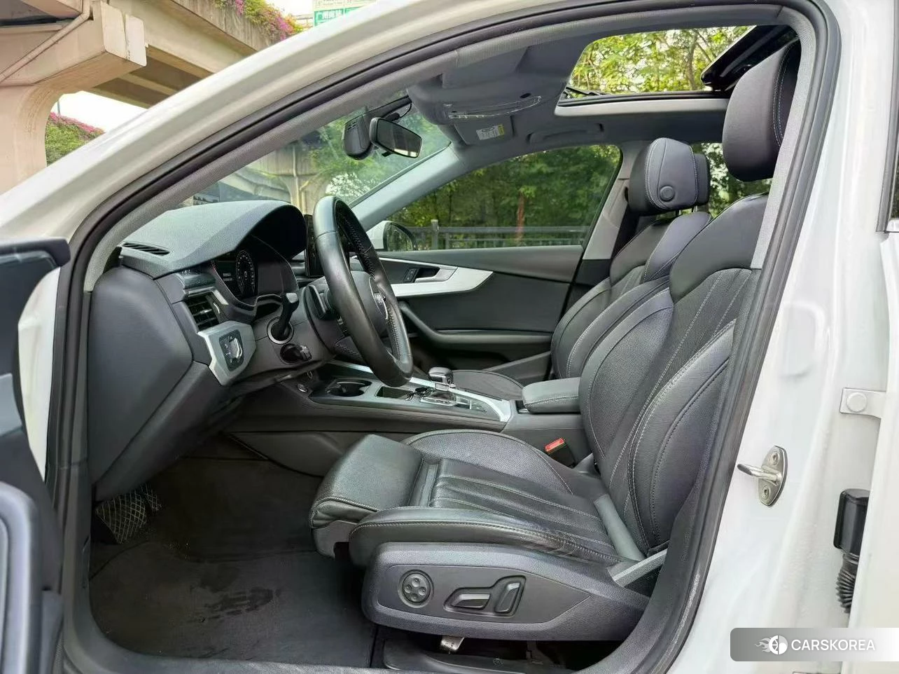 Audi A4L 2020 Белый из Китая, фото 6