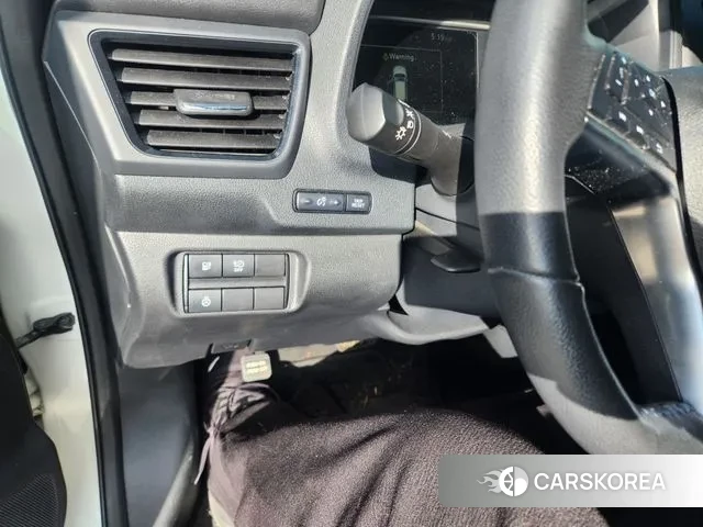 Nissan Leaf (ZE1) id 3535928 из Кореи 7