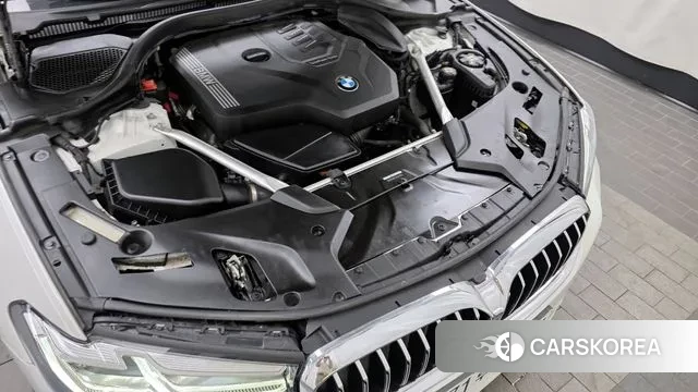 BMW 5 Series (G30) id 3788197 из Кореи 16