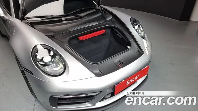 Porsche 911(992) id 2462086 из Кореи 16