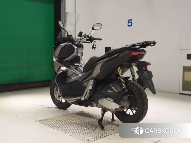 Проданный Honda ADV150 id 4333052 из Японии, фото 6