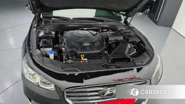 Hyundai Grandeur IG id 3801672 из Кореи 16