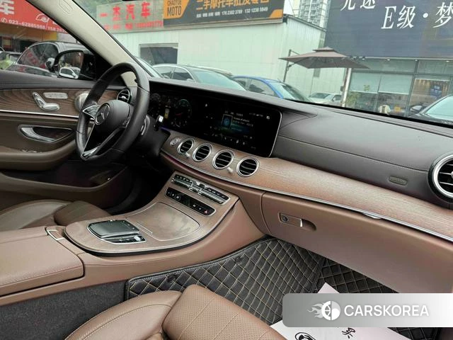 Mercedes-Benz E-class id 4275436 из Китая 15