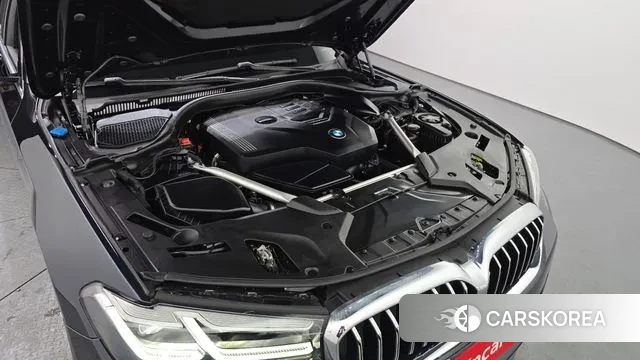 BMW 5 Series (G30) id 3752424 из Кореи 16