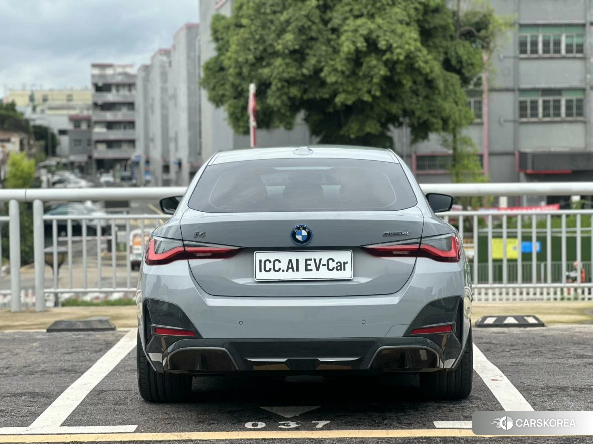 BMW i4 id 4486556 из Китая 14