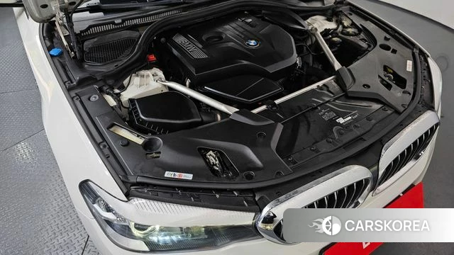 BMW 5 Series (G30) id 3924983 из Кореи 16