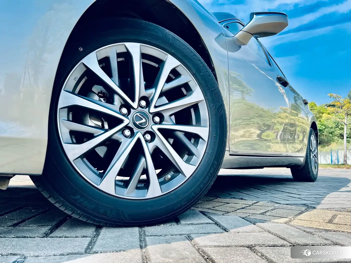 Lexus ES id 4669441 из Китая 13