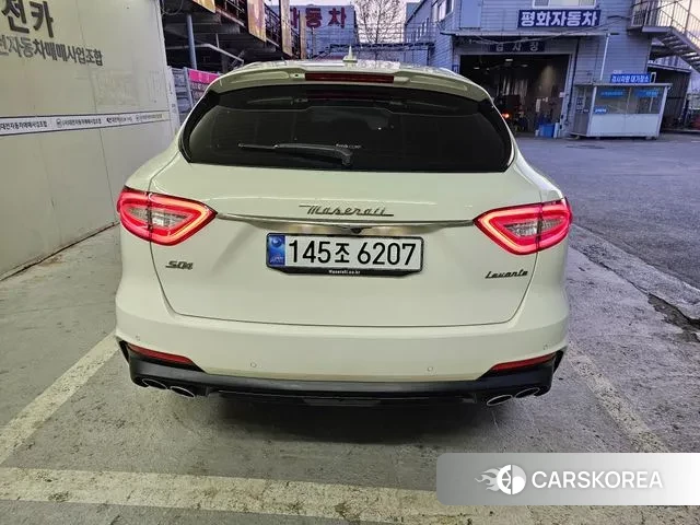 Maserati Levante id 3551850 из Кореи 16