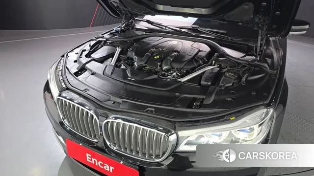 BMW 7 Series (G11) id 3469804 из Кореи 16