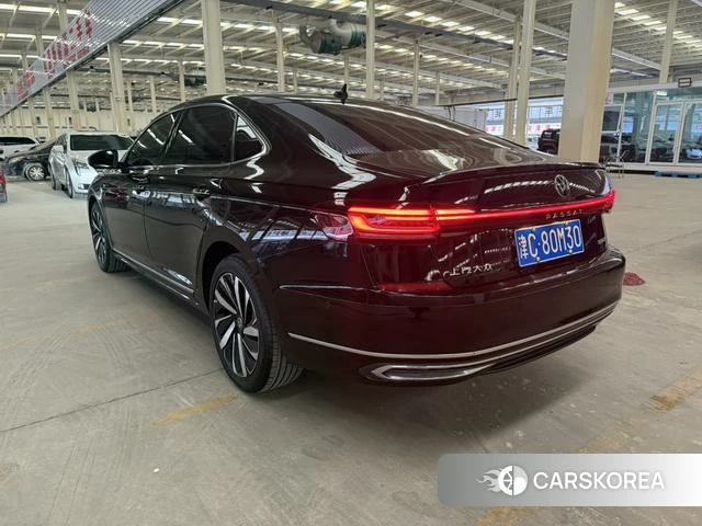 Volkswagen Passat 2022 Черный из Китая, фото 6