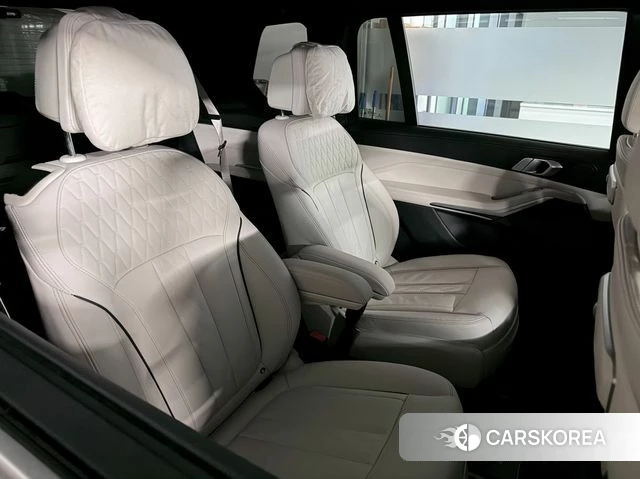 BMW X7 (G07) id 4262667 из Кореи 8