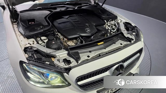 Mercedes-Benz E-Class W213 id 4384816 из Кореи 32