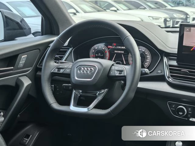 Audi Q5L id 4228499 из Китая 14