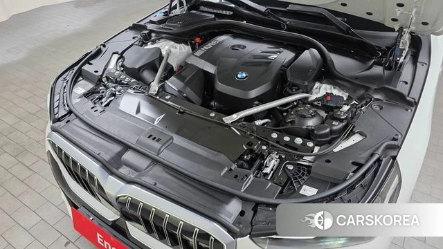 BMW 5 Series (G60) id 3909602 из Кореи 16