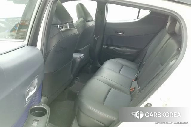 Toyota C-HR id 4321262 из Китая 20