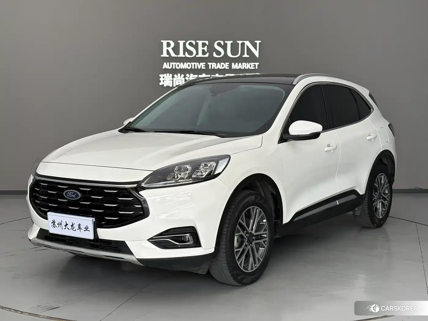 Ford Escape 2023 Белый из Китая, фото 6