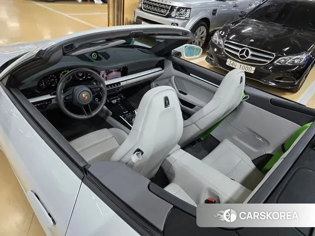 Porsche 911(992) id 3462758 из Кореи 16