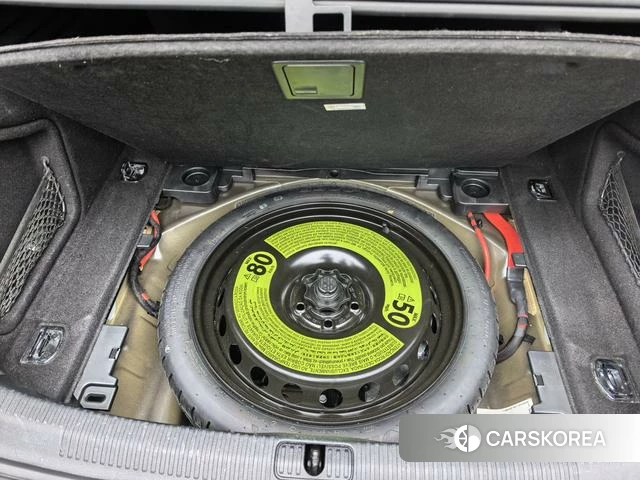 Audi A4L id 3939343 из Китая 15