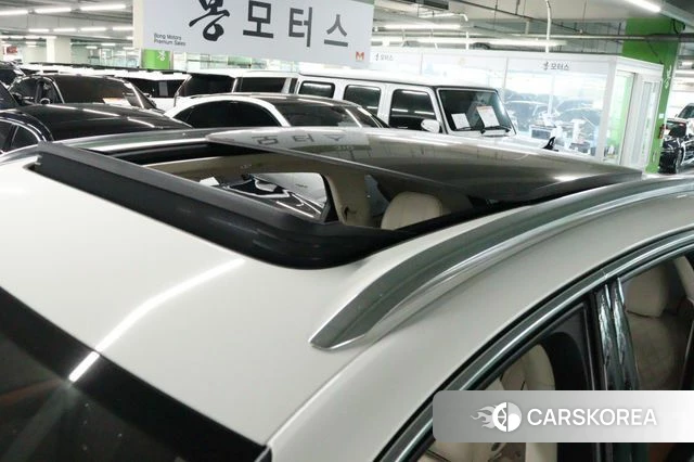 Bentley Bentayga id 3806098 из Кореи 16