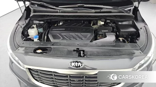 Kia The New Carnival id 3748233 из Кореи 16