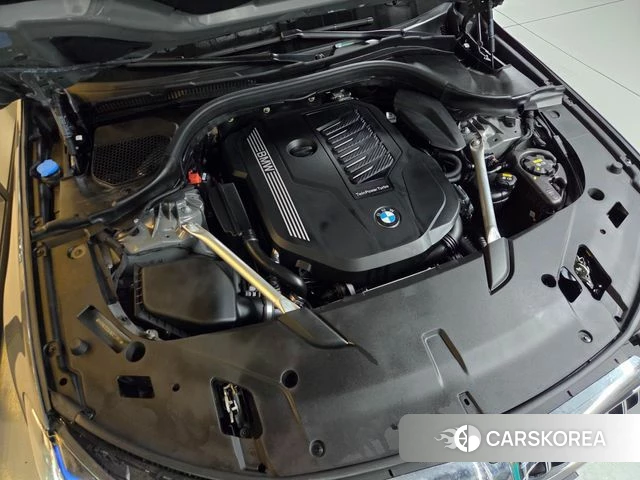 BMW 6 Series GT (G32) id 4905731 из Кореи 16