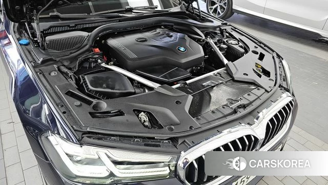 BMW 5 Series (G30) id 4847960 из Кореи 16