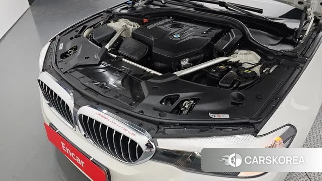 BMW 5 Series (G30) id 3161720 из Кореи 16