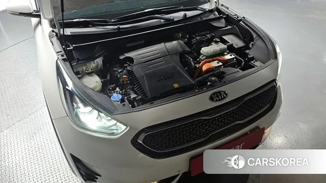 Kia Niro id 3460203 из Кореи 15