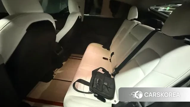 Tesla Model Y 2023 Серый из Кореи, фото 6