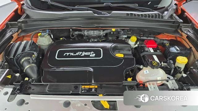 Jeep Renegade id 4770541 из Кореи 30