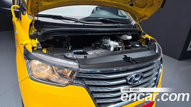 Hyundai The New Grand Starex id 2570822 из Кореи 16