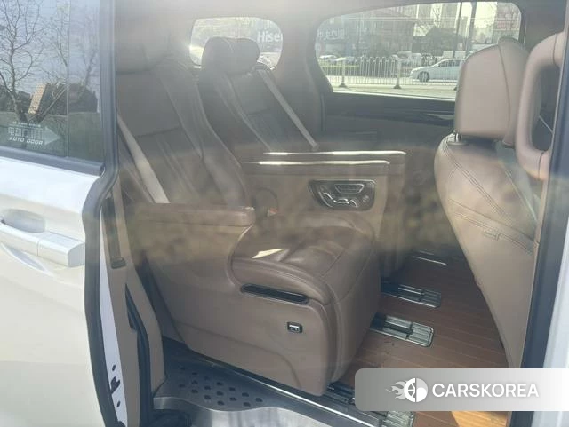 Buick GL8 2019 Белый из Китая, фото 6