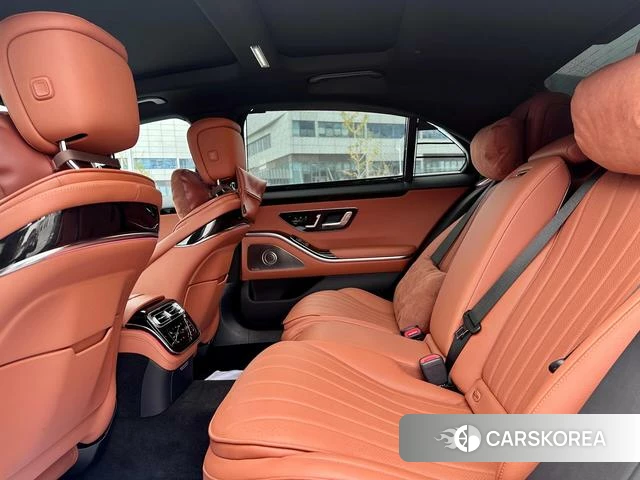 Mercedes-Benz S-class 2023 Черный из Китая, фото 6