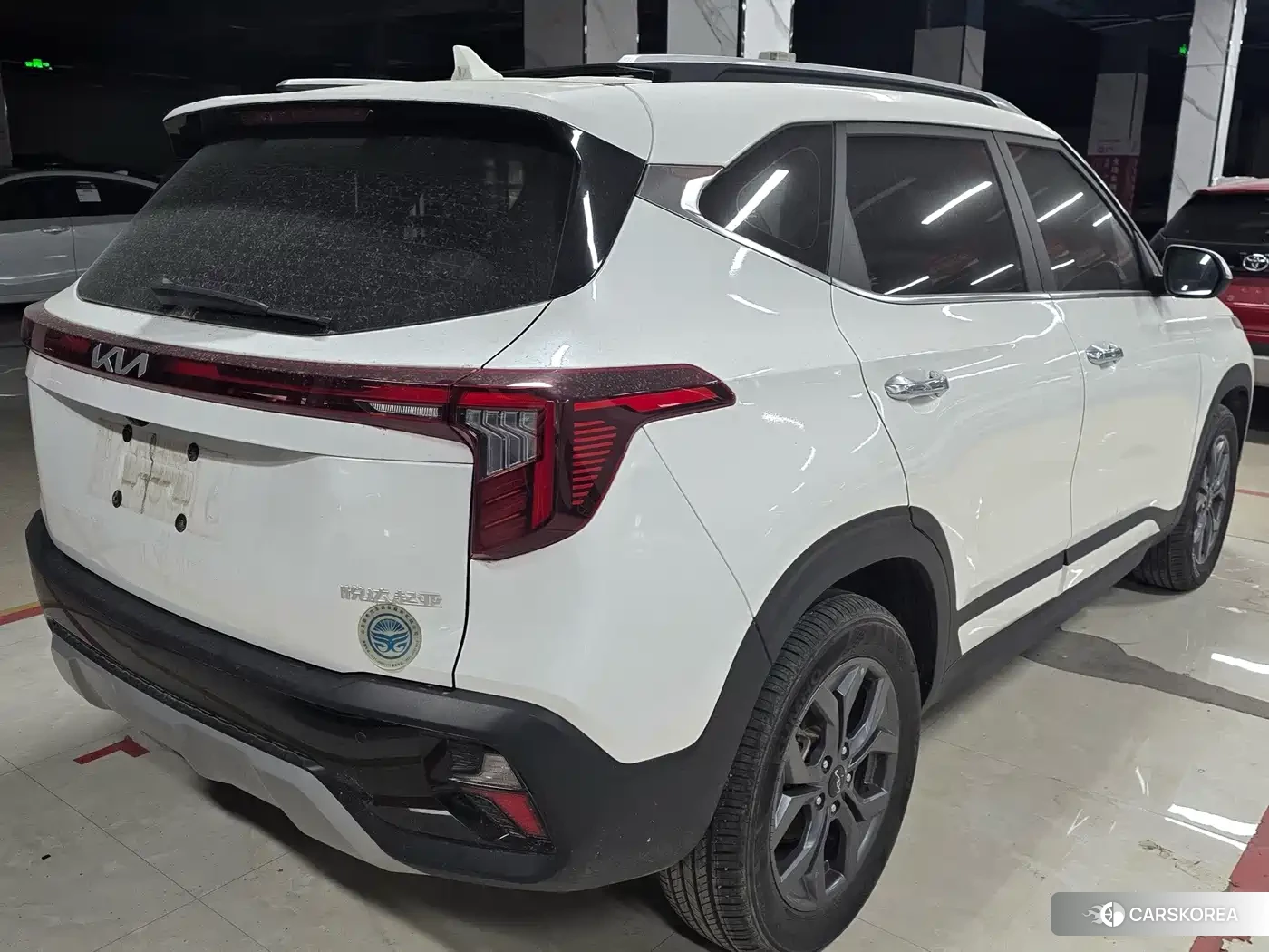 Kia Seltos 2023 Белый из Китая, фото 6