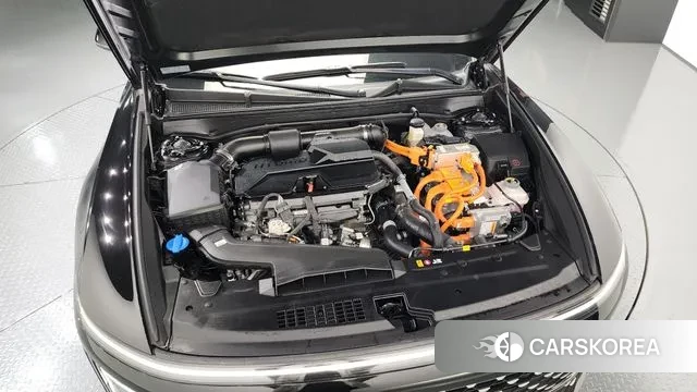 Hyundai Grandeur Hybrid (GN7) id 3419960 из Кореи 16