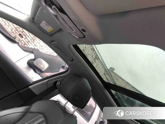 Audi A4L id 4300998 из Китая 19