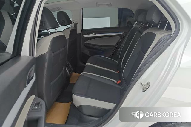 Volkswagen Golf id 4207239 из Китая 13