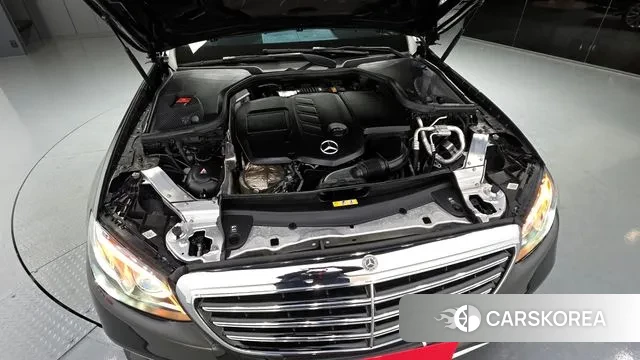 Mercedes-Benz E-Class W213 id 3766669 из Кореи 16