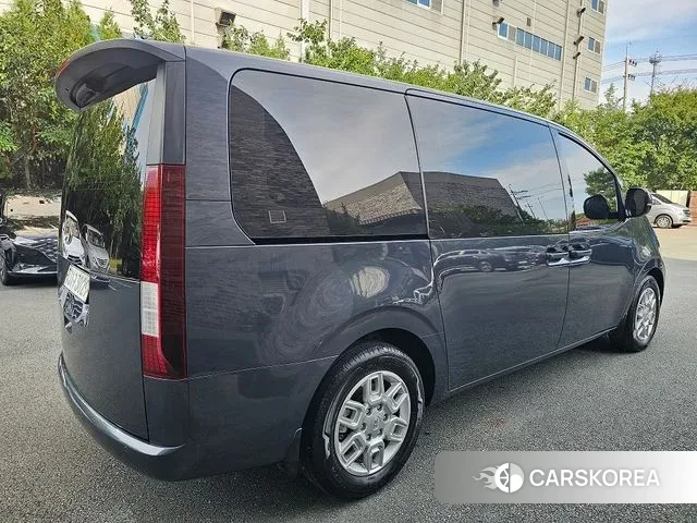 Hyundai Staria id 3427330 из Кореи 16