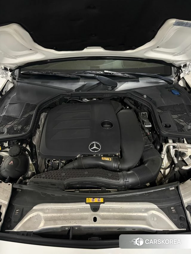 Mercedes-Benz C-Class W205 2020 Белый из Кореи, фото 6