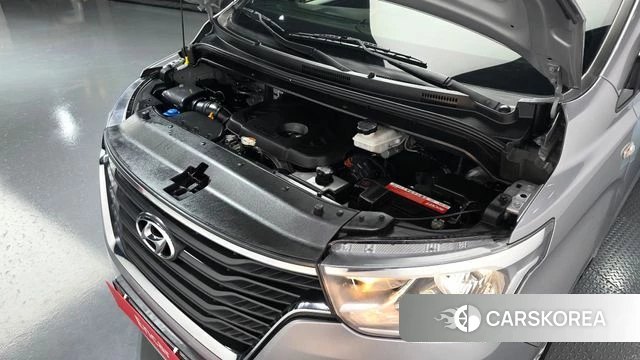 Hyundai The New Grand Starex id 4625418 из Кореи 26