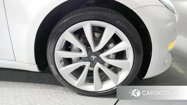 Tesla Model 3 id 3736585 из Кореи 16