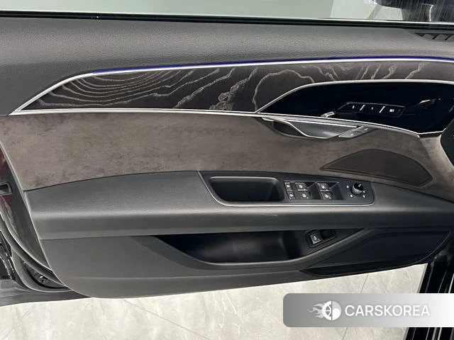 Audi A8 id 4235902 из Китая 14