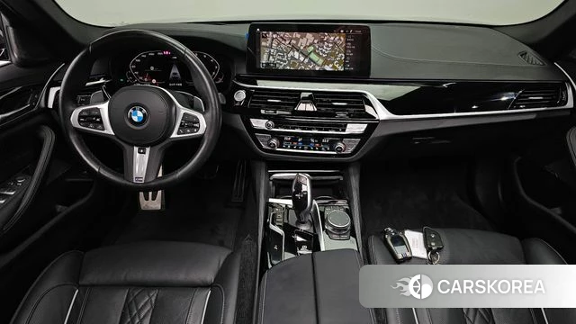 BMW 5 Series (G30) id 4711486 из Кореи 31