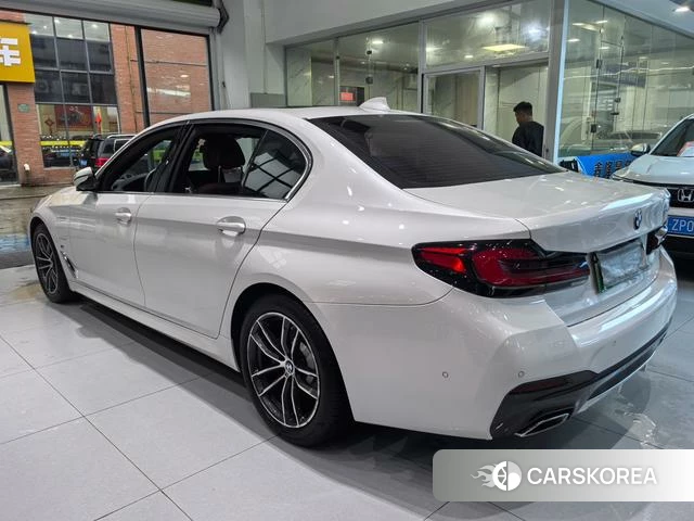 BMW 5 series PHEV id 4258224 из Китая 12