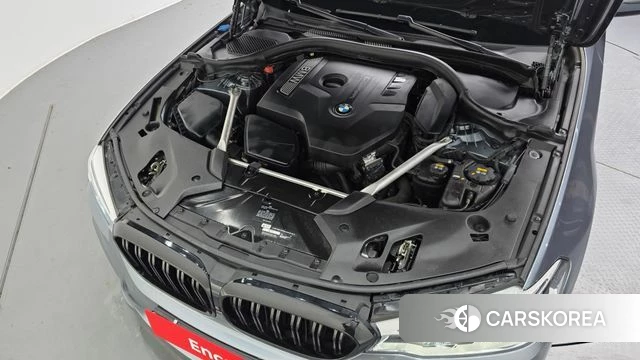 BMW 5 Series (G30) id 4684573 из Кореи 29